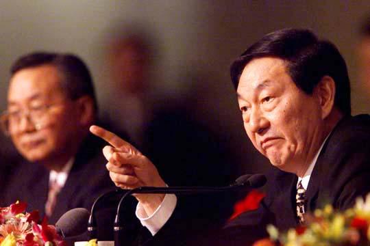 当年做空香港，朱镕基是怎么打败索罗斯的？