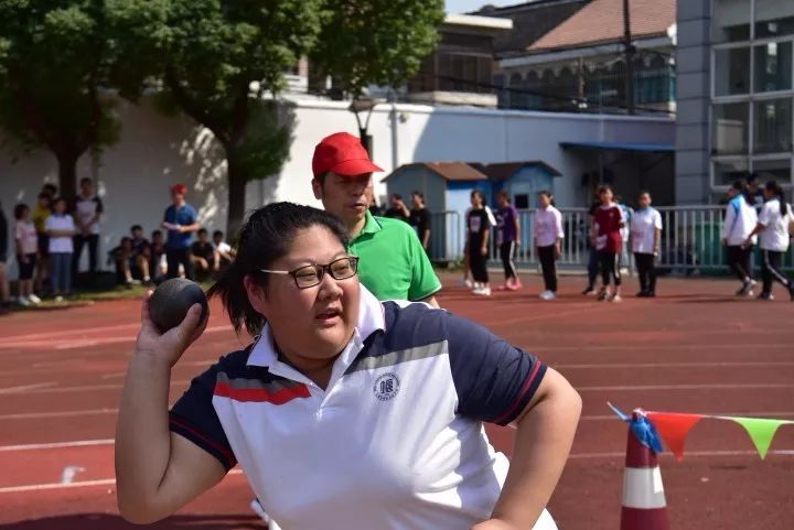 堰桥高级中学第五届校园田径运动会隆重举行