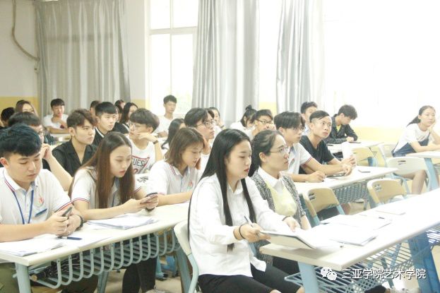 南京人口学院团委刘老师_南京传媒学院