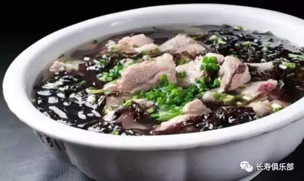 紫菜瘦肉汤:延年益寿