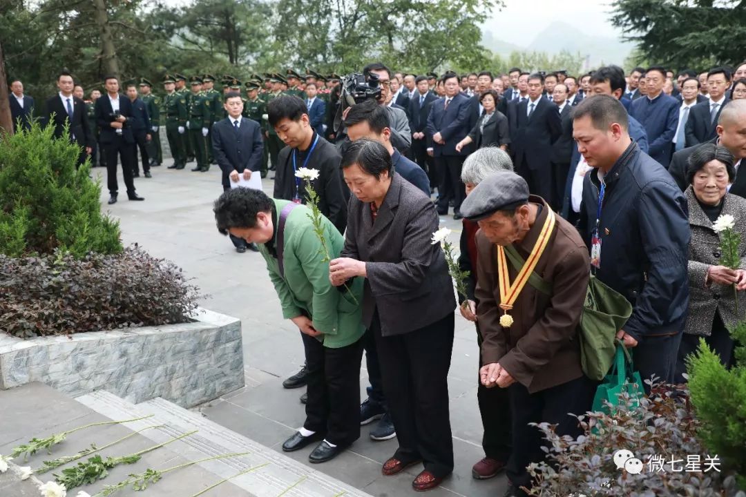 今天,每个中国人都该铭记_烈士