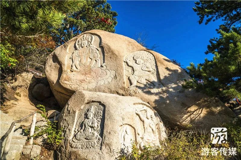 秋游辽宁阜新海棠山