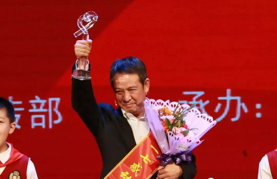 这个长子县人,这几天给武乡师生发了100多万元_程海庆