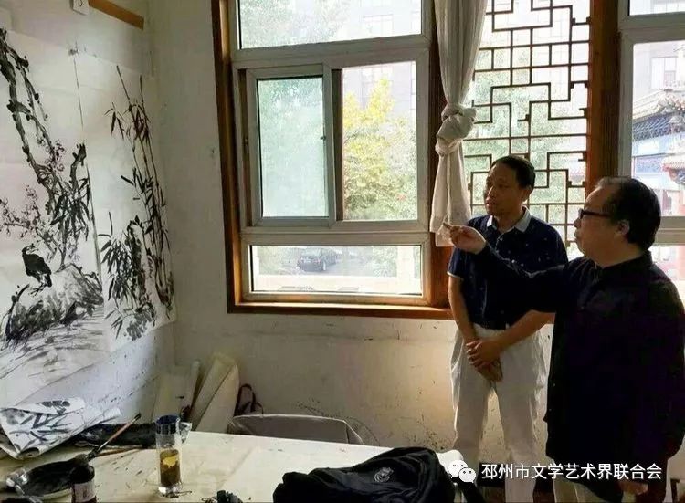 无边南国已春酣邳州画家周璞花鸟画小品欣赏