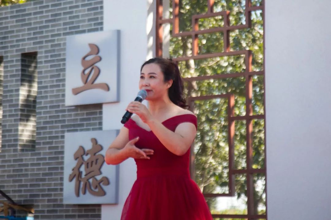 国庆七天乐欢聚在石湾石湾花海迎国庆戏曲文艺演出精彩上演