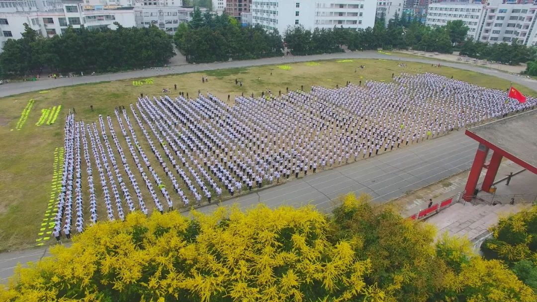 【高清航拍】激情,感动2018淅川一高军训,场面震撼犹如大片,加油淅川