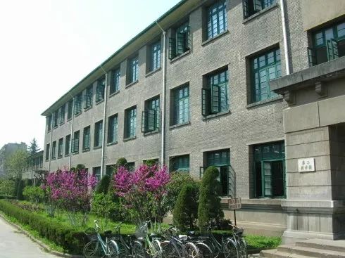 1992年:南京电力专科学校更名 南京电力高等专科学校.