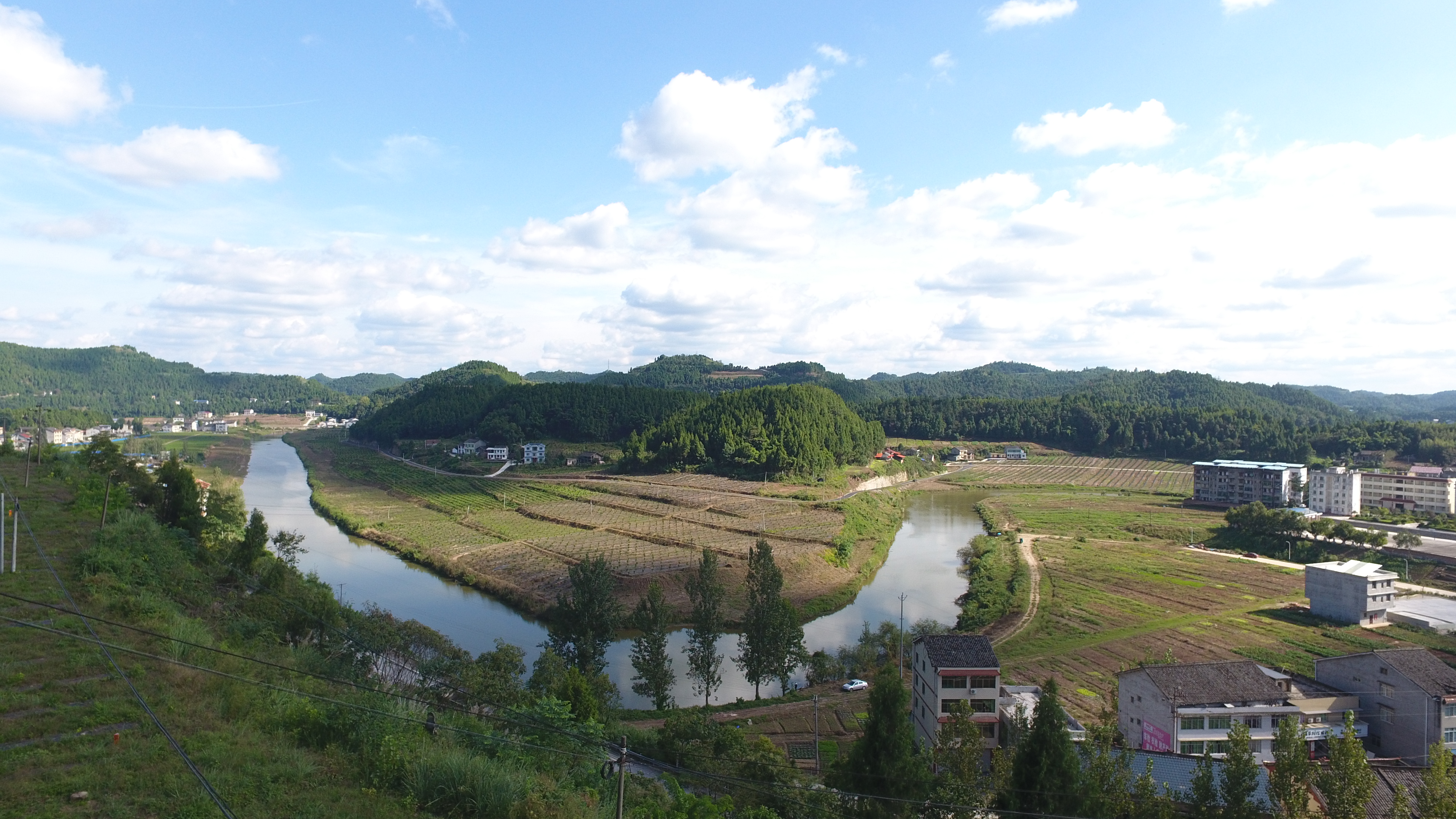 《南部乡村在线 四川·南充南部县大王镇高清航拍图集