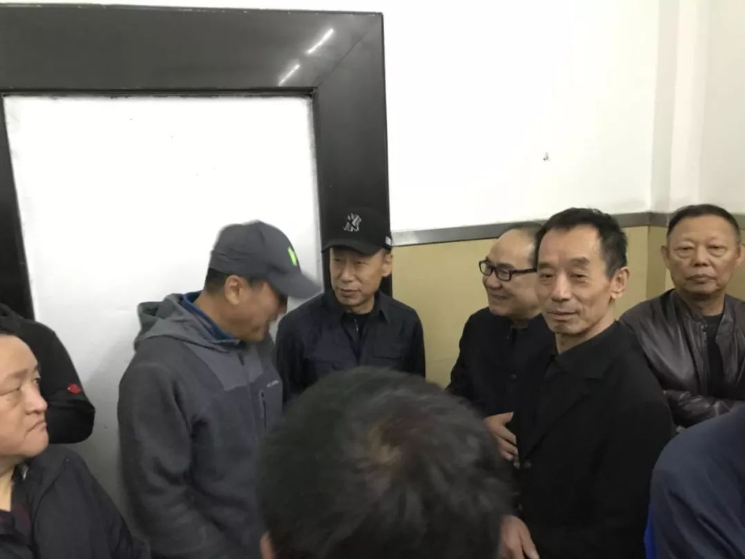 常佩业先生携六合社部分演员 参加师胜杰先生追悼会