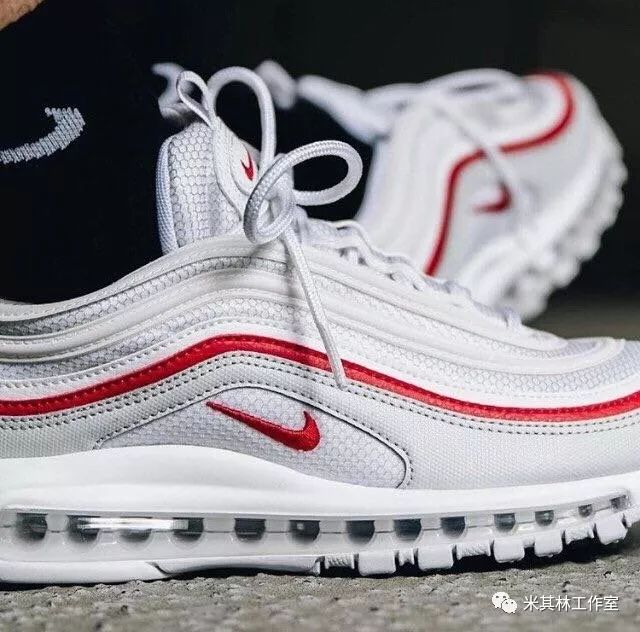 air max97怎么搭裤子_女生尿裤子(2)