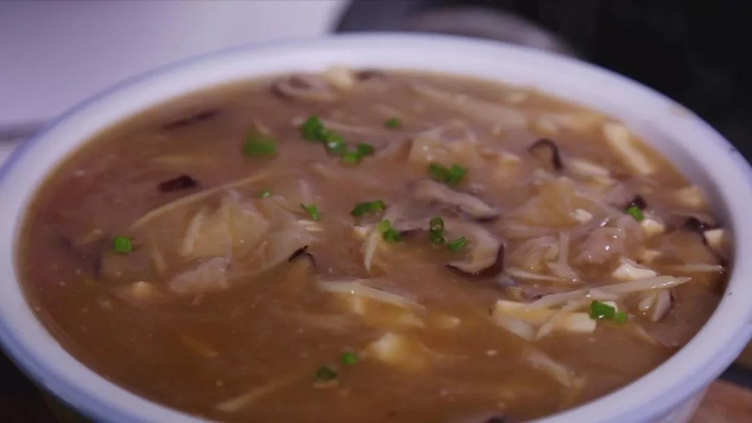 味道富阳豆腐的嫩香菇的香馄饨的滑都融于这一碗沃馄饨中