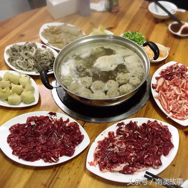 牛肉火锅,还有牛肉火锅.