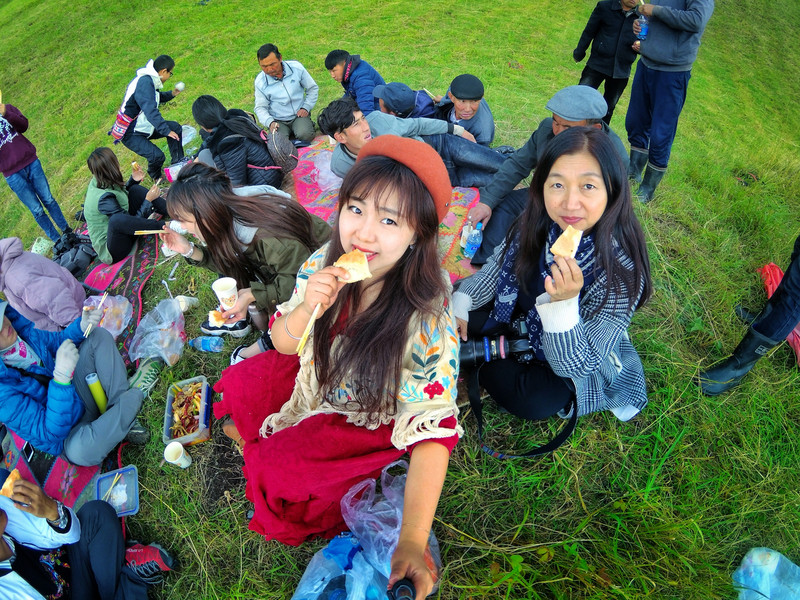 新疆那拉提房車自駕深度三日遊，雪山皚皚中看空中草原 旅行 第62張