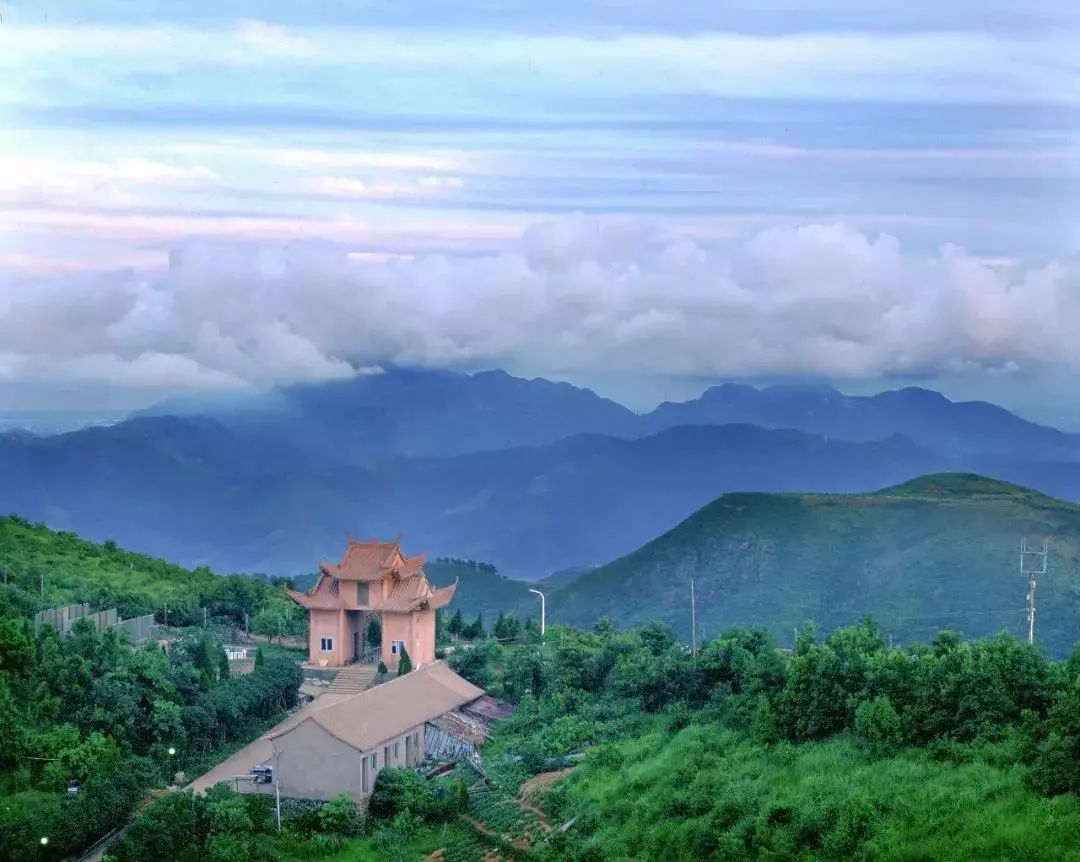 圣井山 自带仙气的神秘山脉