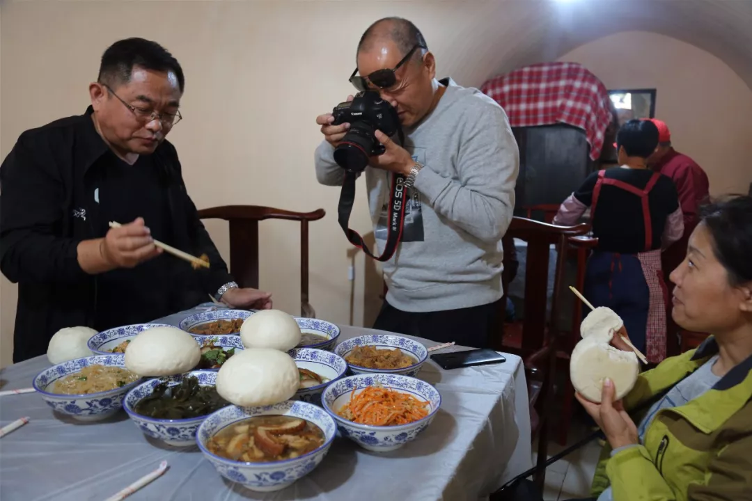 无美食不景区国庆出游陕州地坑院这些美食你打卡了吗