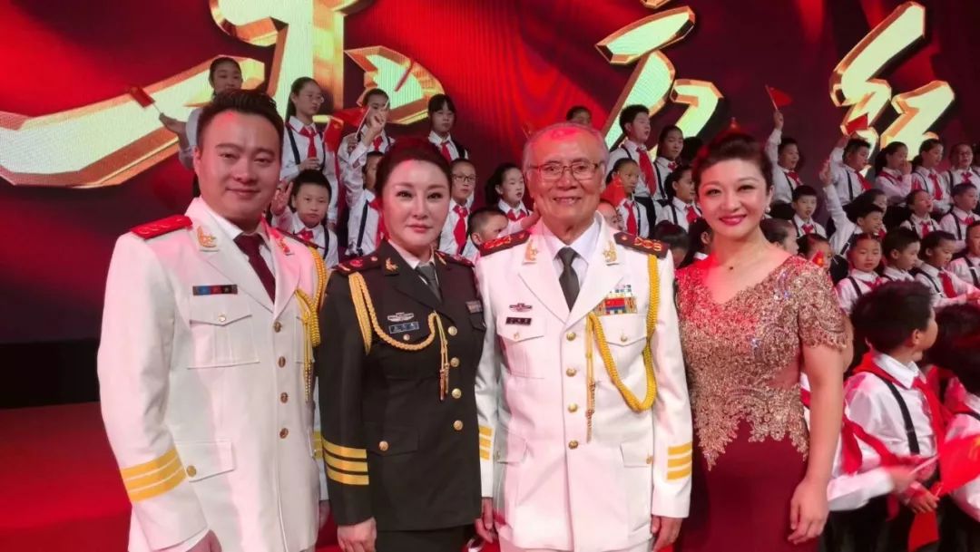 为国庆献礼,大型音乐史诗《东方红》 唱响上海大剧院