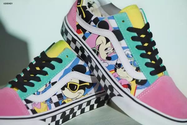 米老鼠90周年推出Vans x Disney个性联名限定系列_手机搜狐网