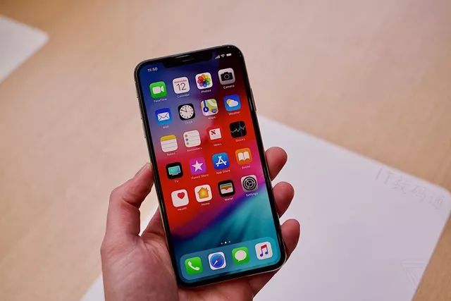 Iphone Xs怎么开热点iphone Xs开热点供电脑上网教程 开启