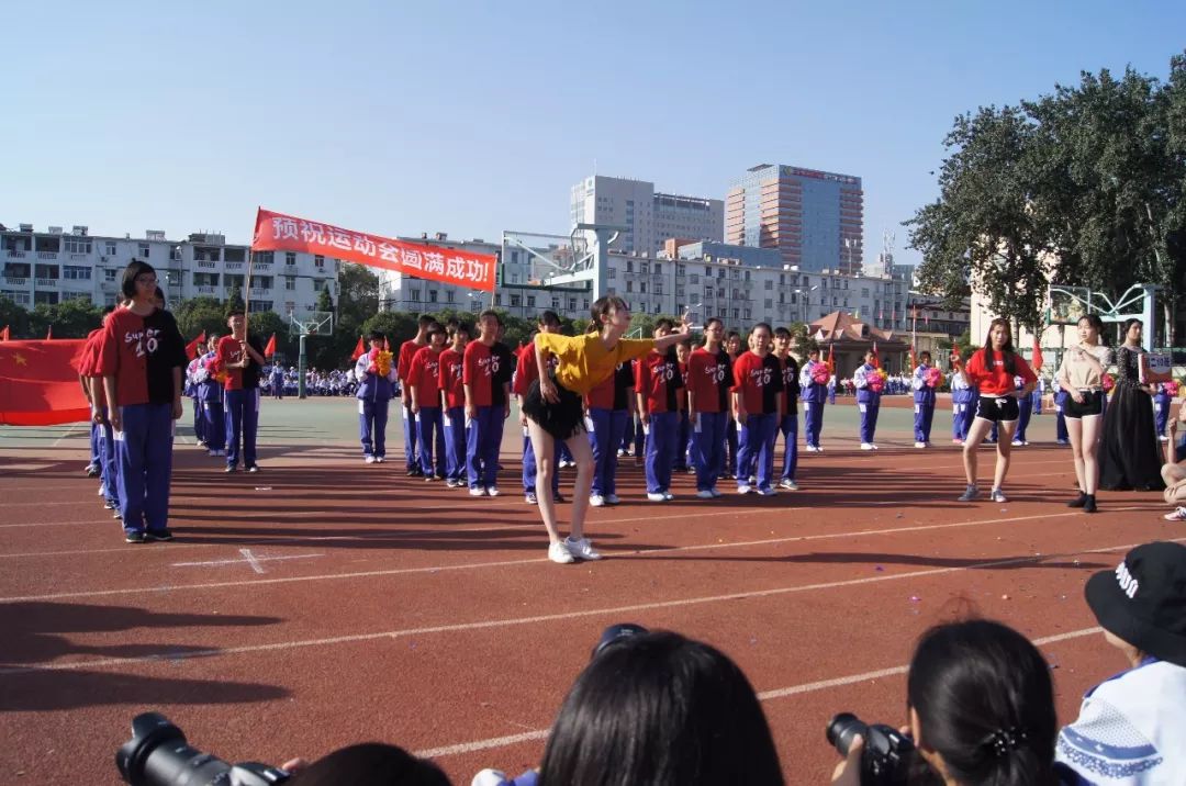 校运会2018年阳光体育班级运动会联赛精彩瞬间回顾学生摄影团队作品