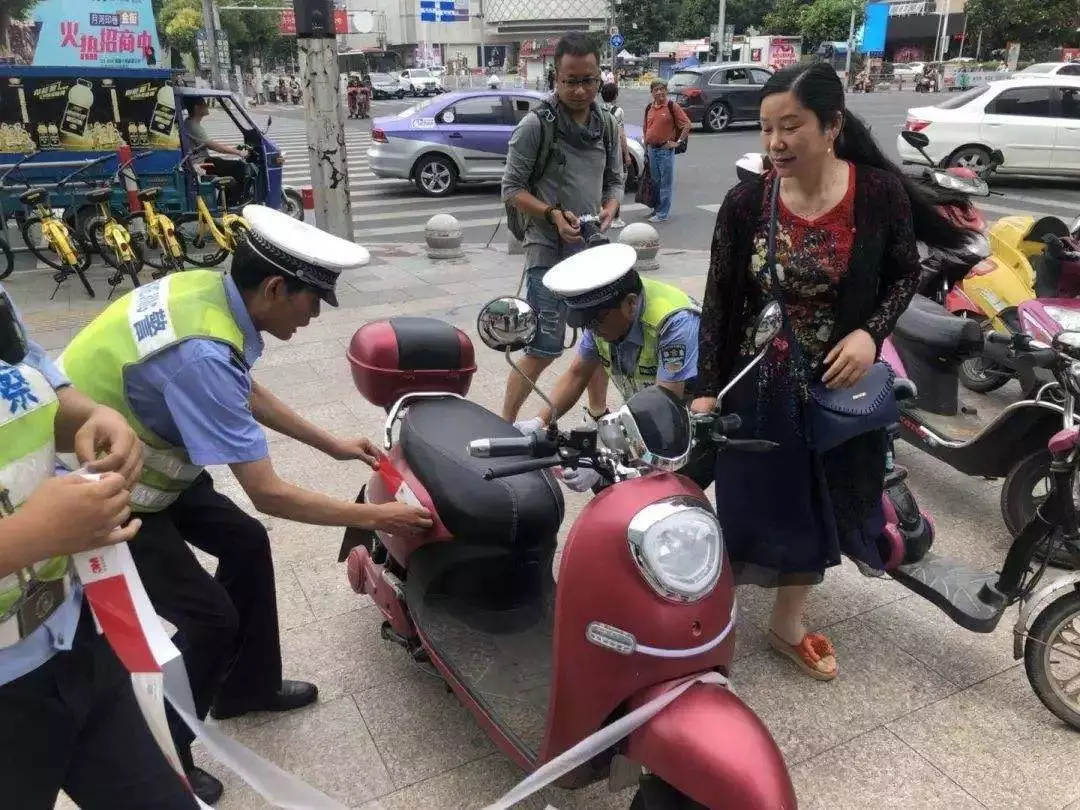 北京通过地方立法建立健全对非机动车的管理制度,保障道路交通安全有