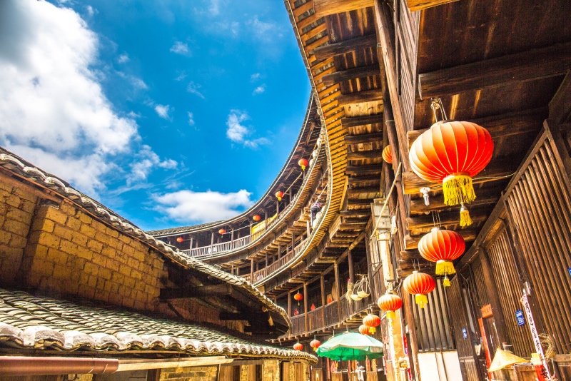 独一无二的中国古建筑令外国游客惊叹,成大世界吉斯尼