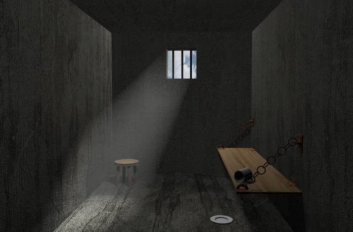 把你关在一个5㎡没有窗户的监狱里10年,你会怎么选择?