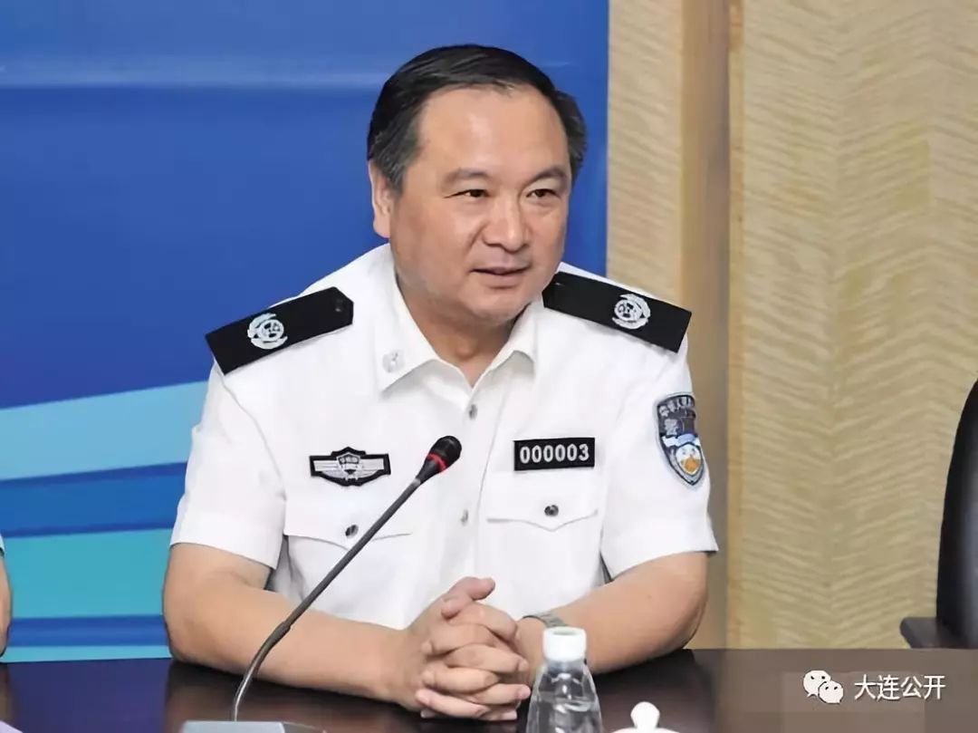 公安部副部长孟宏伟收受贿赂,涉嫌违法被查