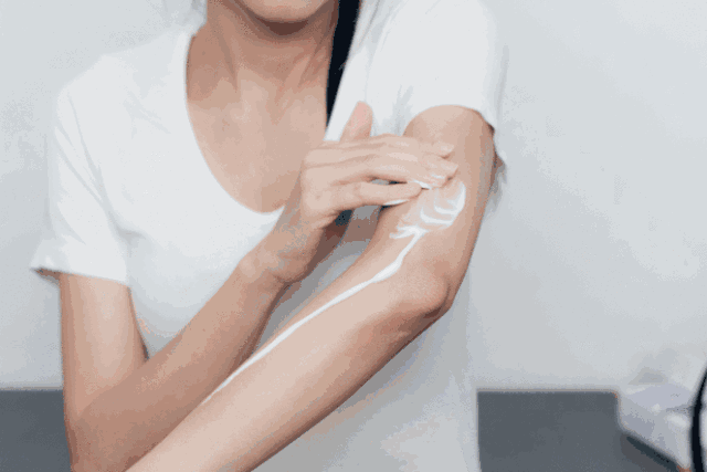 身体乳界的祖玛珑,日本这款香水身体乳,让你轻松留香24小时!