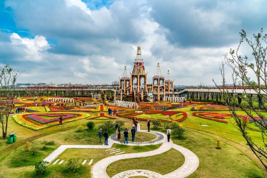 时逢闵行旅游购物节之际,闵行旅游景点(区)推出了一批主题鲜明,精彩