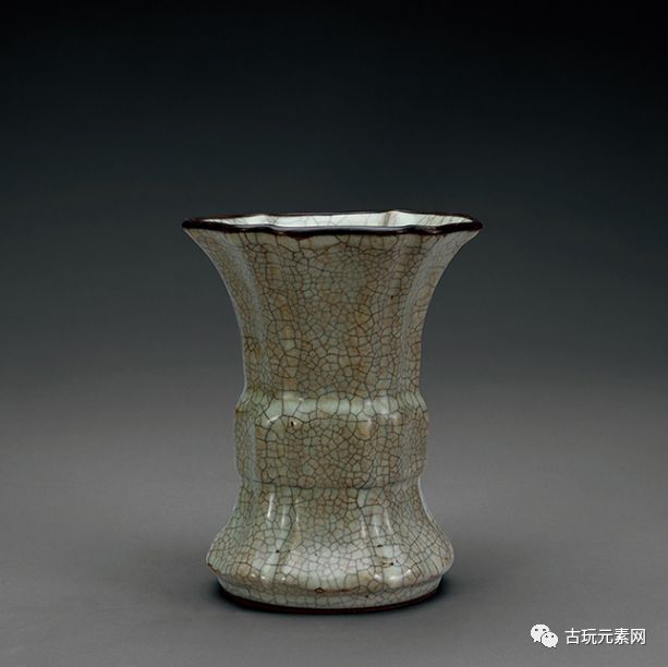 珍贵难得|“金丝铁线”故宫博物院哥窑瓷器展（四）完结篇_釉面