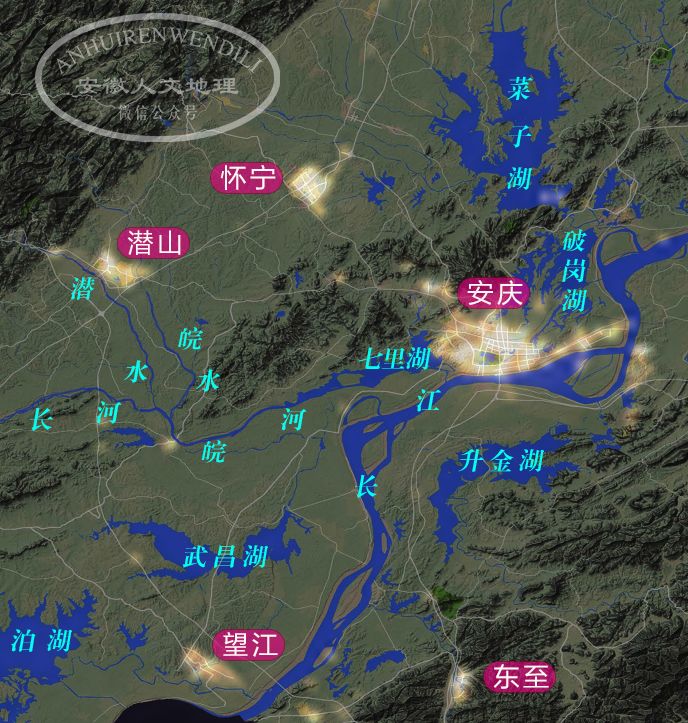 大门"由于安庆的地理位置十分重要均为安庆府治和怀宁县治安庆建城以