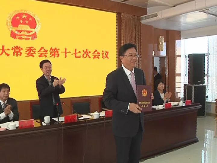 原健任高平市人民政府副市长,代理市长