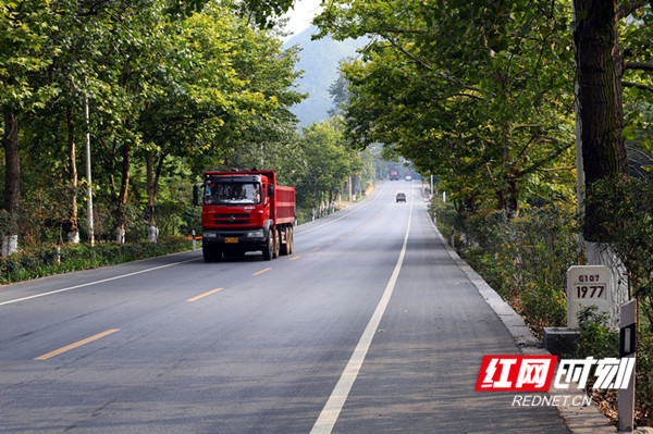 【40年风雨兼程铸坦途】郴州公路路况大幅提高