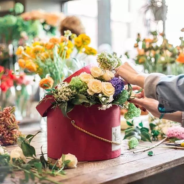 西班牙网红花艺师有一技之长真好