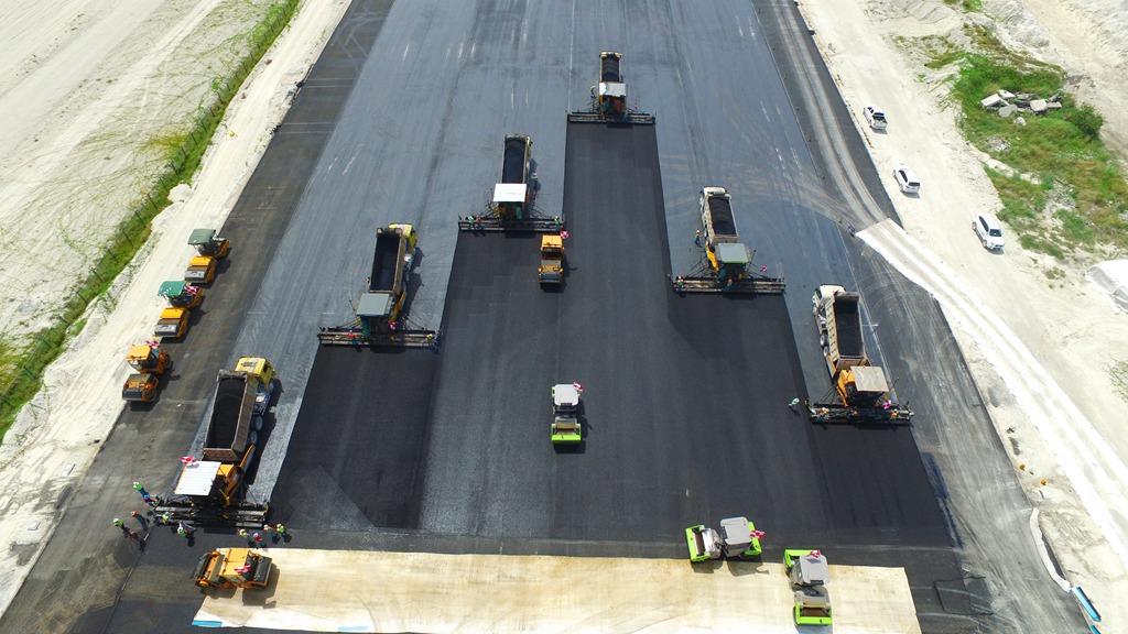 中国速度是这样创造的——马尔代夫国际机场改扩建机场跑道工程施工小