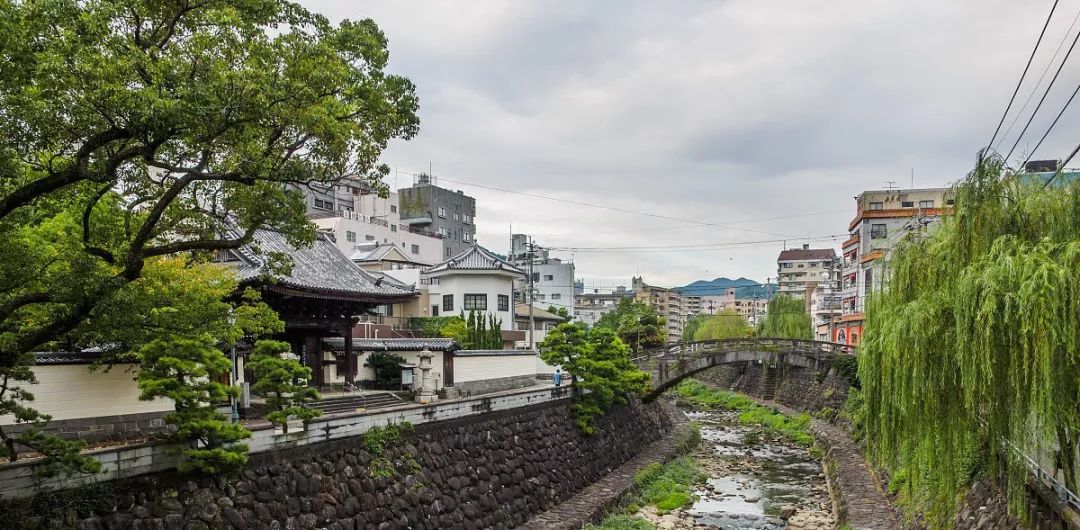 小日岛人口_根西岛人口密度(3)