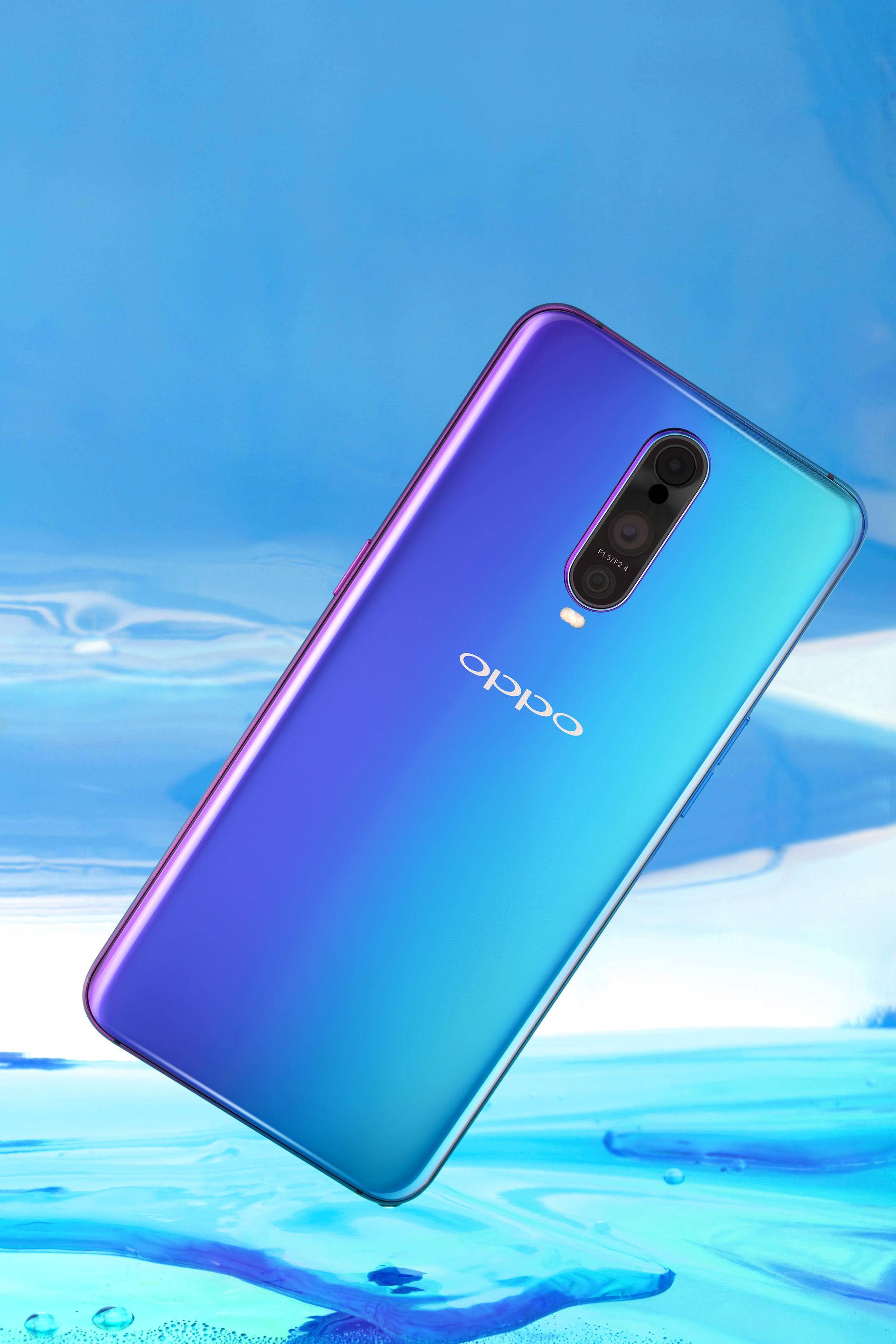 oppo r17 pro图赏:水滴屏与渐变幻色设计完美结合打造至美外观!_手机