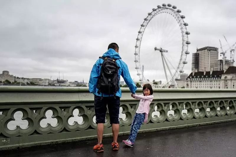 英国人口好少_英国人口密度分布图(2)