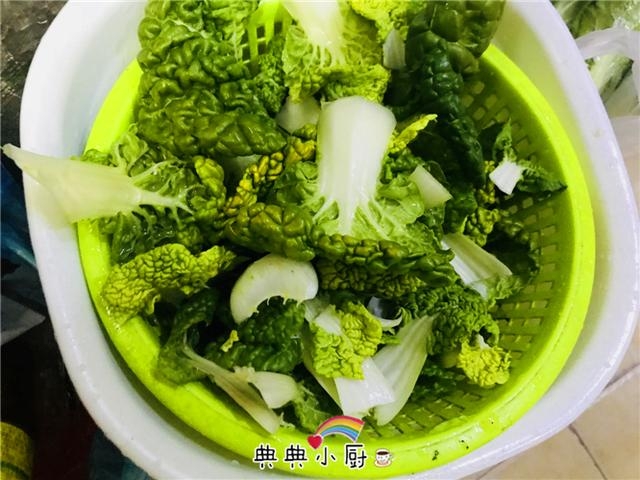 食材:平菇,黄心乌