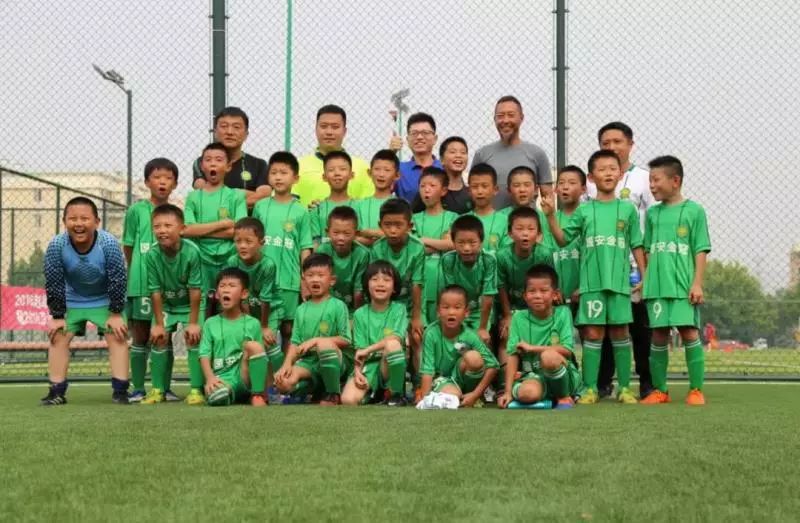 【活力新北京】小足球，校园体育发展的新动力