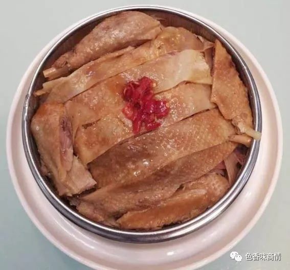 曾庆伟谈吃应城酥蒸八大碗