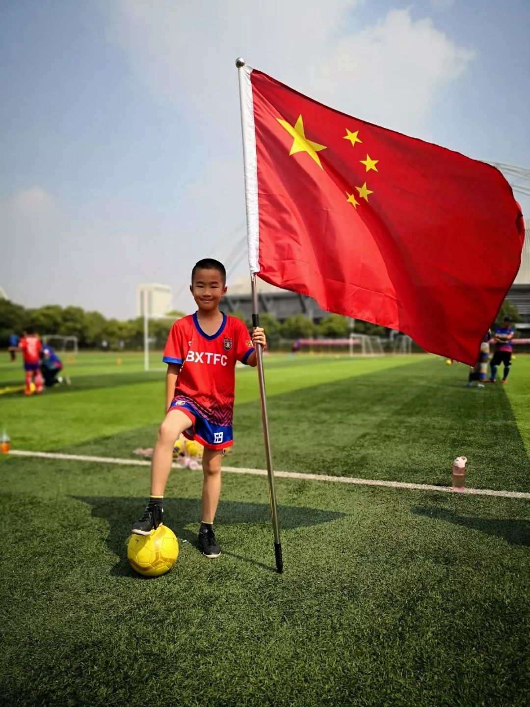 天马山学校 杨智博 "强健体魄,保家卫 ..