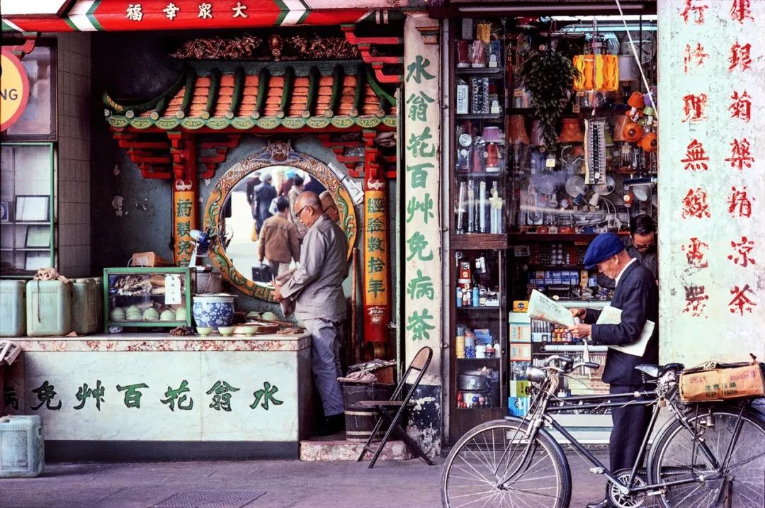 想和你在80年代的香港街头走一走