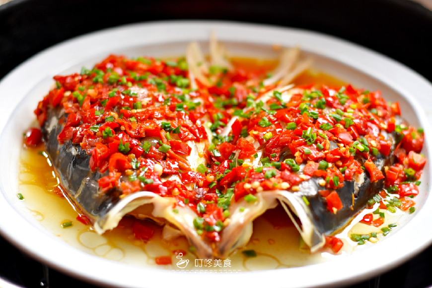 大家都知道剁椒鱼头是一道有名的特色湘菜