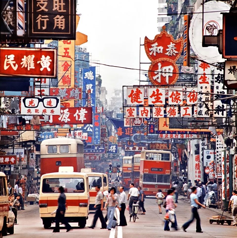 想和你在80年代的香港街头走一走