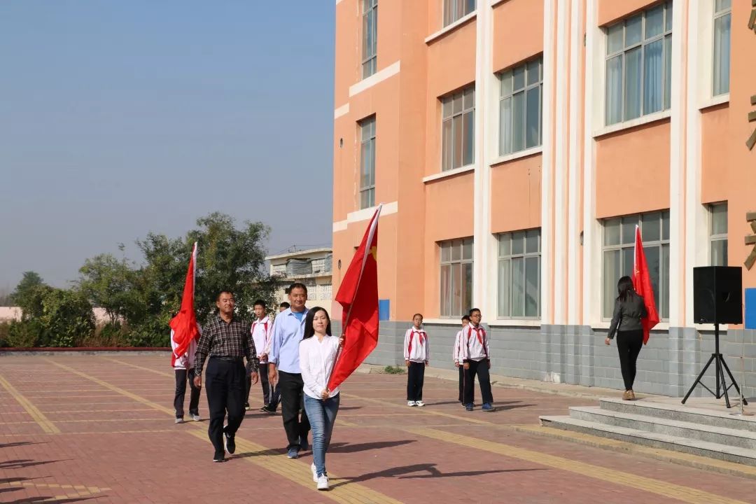 校园动态史口分校举行主题队日暨中学少先队建队活动