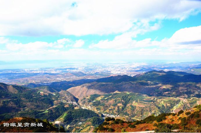 一山观三海,四季景迷人 ——神秘梁王山 康体休憩地