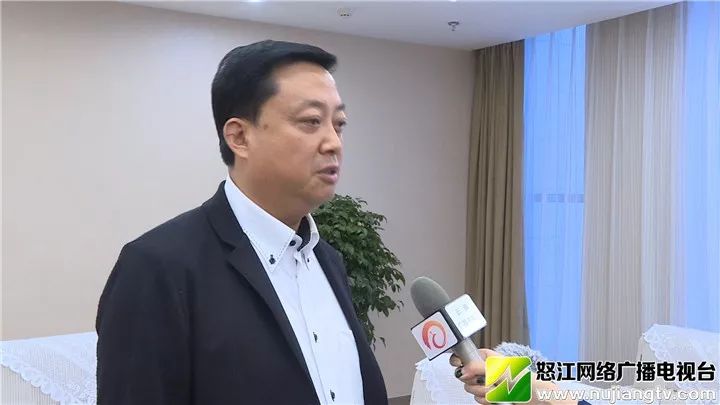 省工商联副主席 云南鸿翔一心堂药业(集团)股份有限公司董事长 阮鸿献