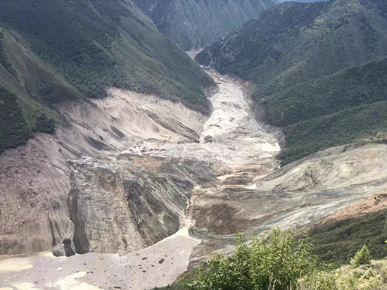 10月11日,西藏自治区昌都市江达县波罗乡境内发生山体滑坡,造成金沙江