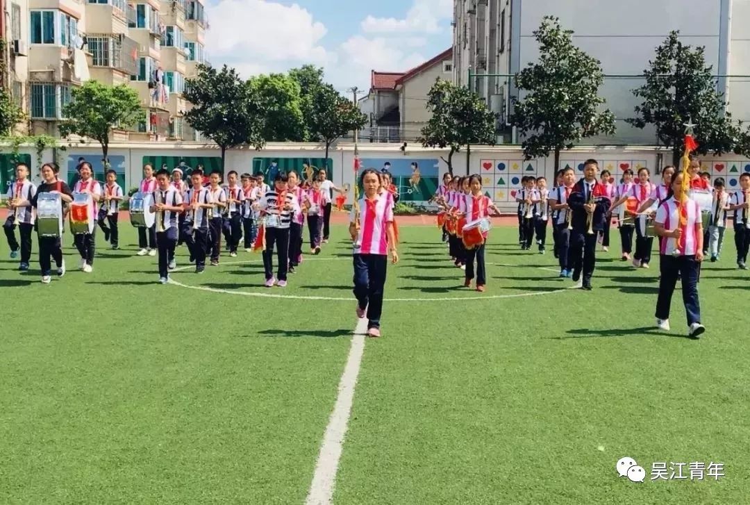 寄语主题活动金家坝小学"争做新时代德善美美娃"北门小学少先队长安